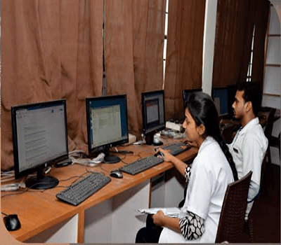Buddha Institute of Dental Sciences and Hospital Patna Computer Laboratory photo 1